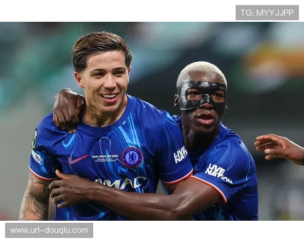 切尔西中场凯塞多直红停赛，球队中场排兵布阵受影响